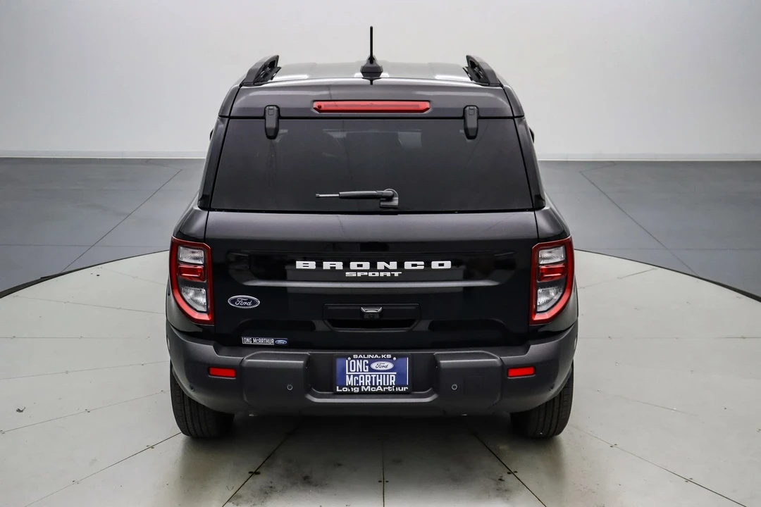2025 Ford Bronco 6th Gen - Image 6 of 21
