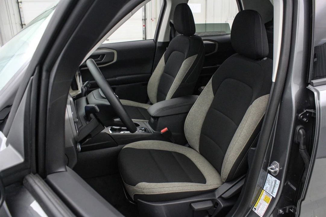 2025 Ford Bronco 6th Gen - Image 12 of 21