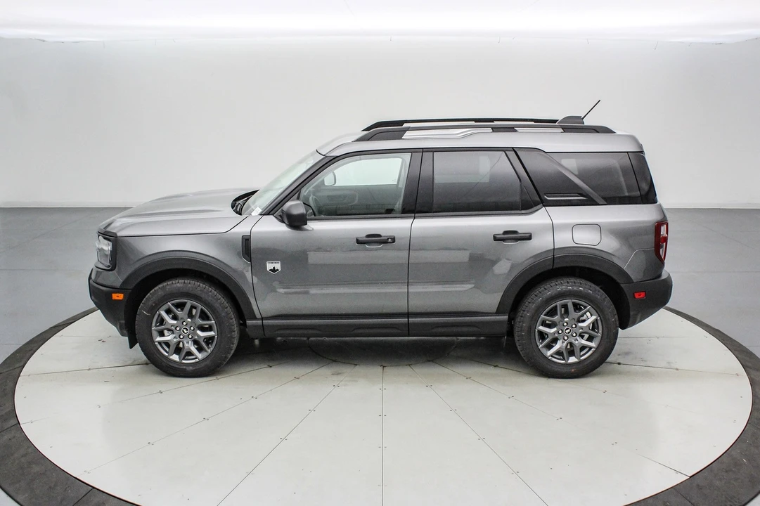2025 Ford Bronco 6th Gen - Image 8 of 21