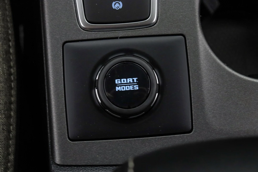 2025 Ford Bronco 6th Gen - Image 20 of 21