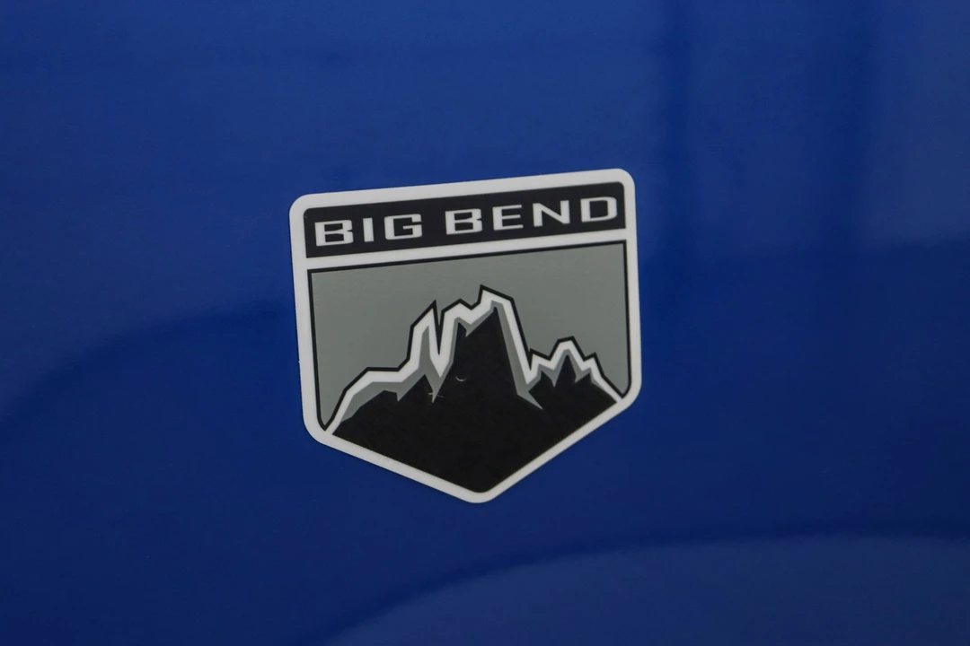 2025 Ford Bronco 6th Gen - Image 12 of 21