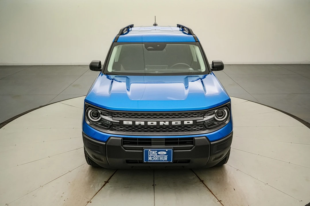 2025 Ford Bronco 6th Gen - Image 10 of 21
