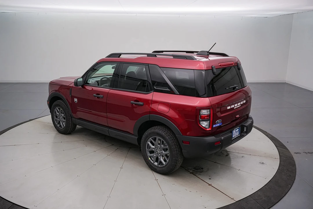 2025 Ford Bronco 6th Gen - Image 7 of 21