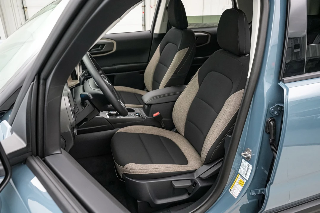2025 Ford Bronco 6th Gen - Image 12 of 21