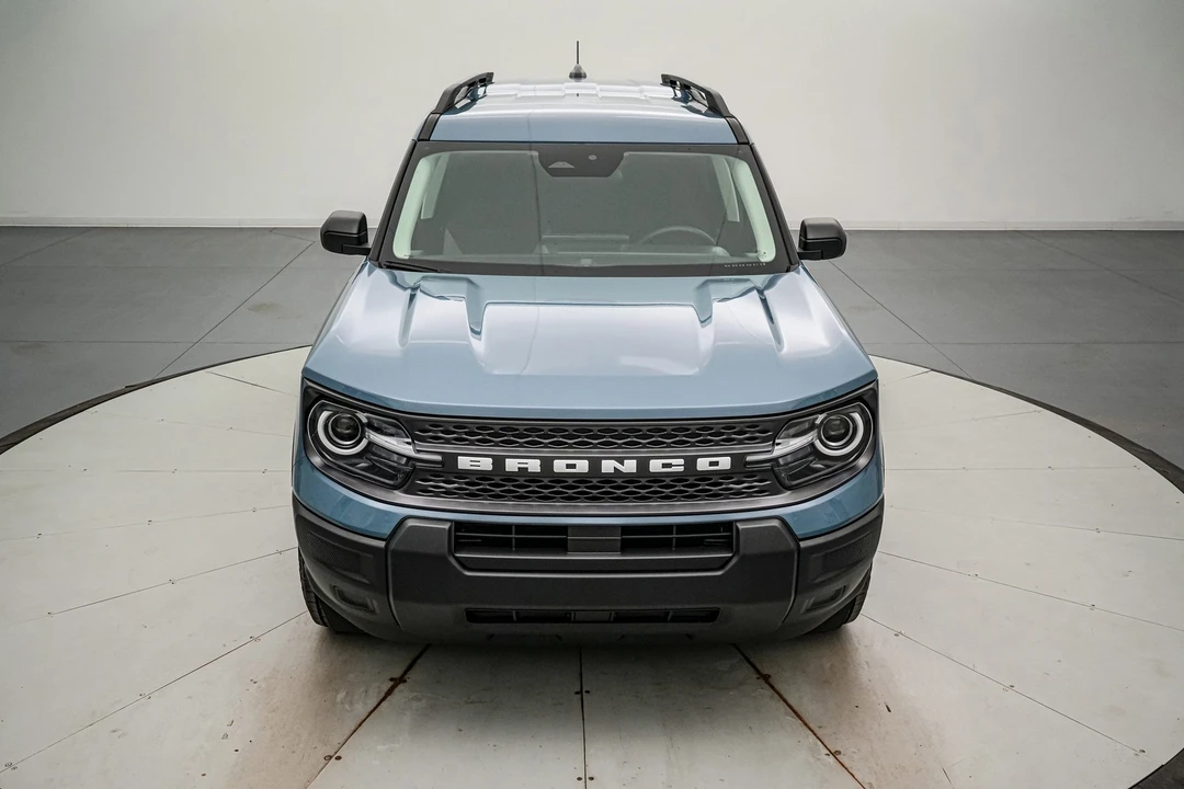 2025 Ford Bronco 6th Gen - Image 10 of 21
