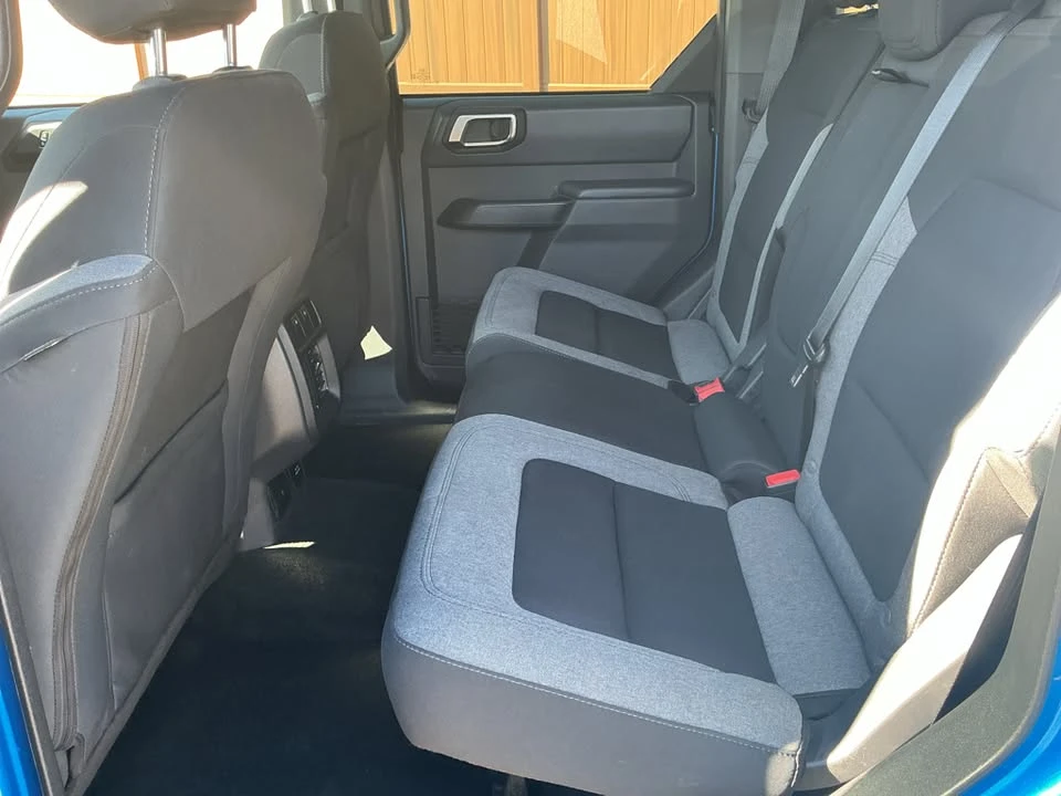2025 Ford Bronco 6th Gen - Image 18 of 19