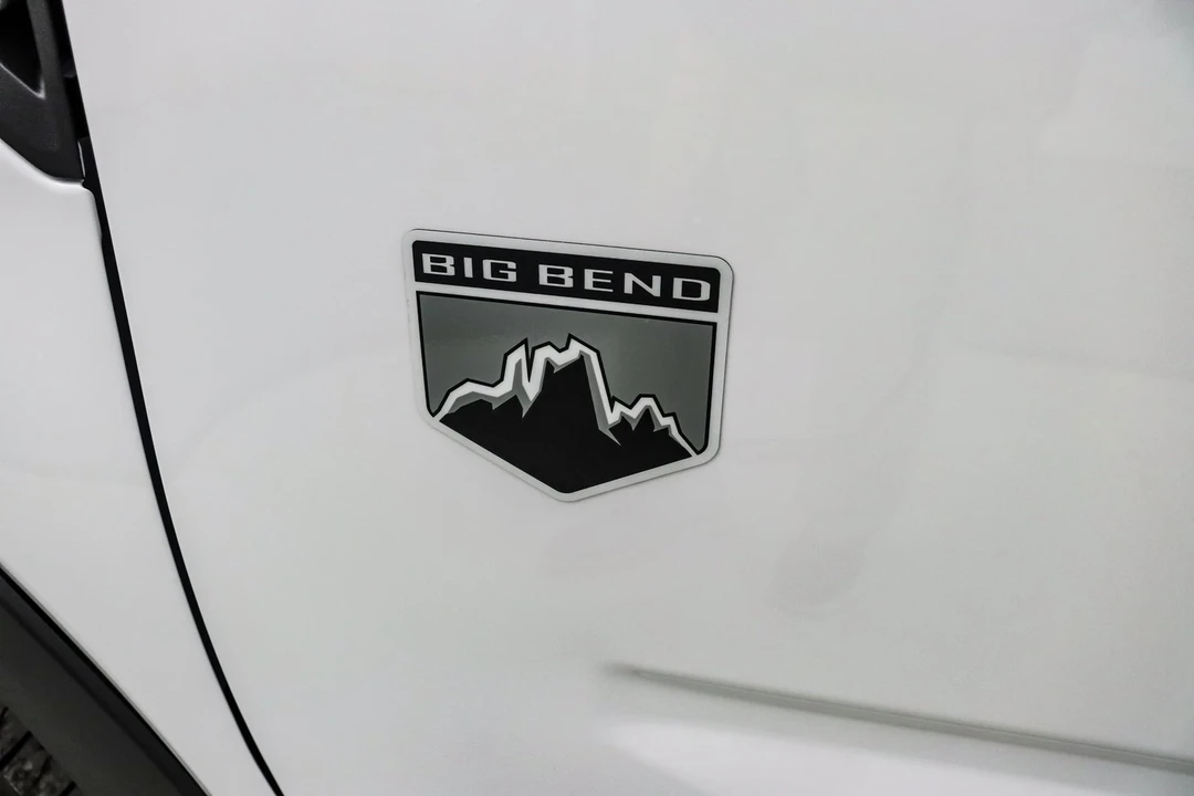 2025 Ford Bronco 6th Gen - Image 14 of 21