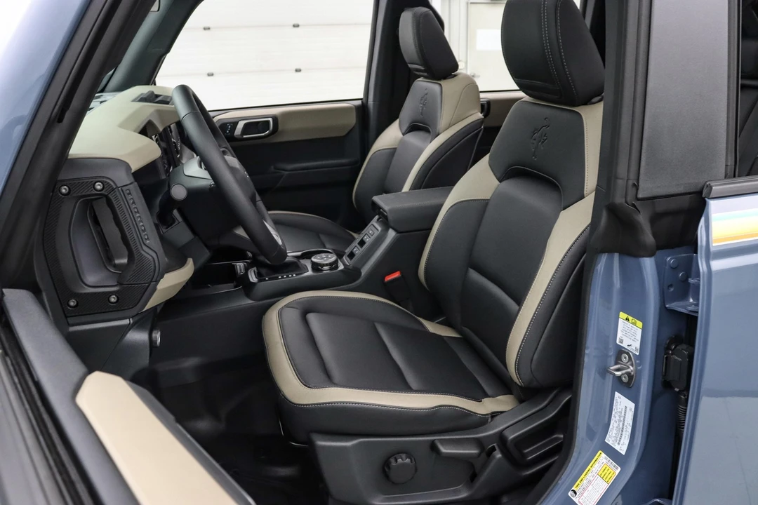 2025 Ford Bronco 6th Gen - Image 19 of 20