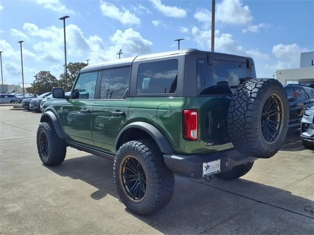 2025 Ford Bronco 6th Gen - Image 7 of 11
