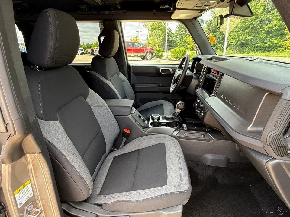 2025 Ford Bronco 6th Gen - Image 21 of 21