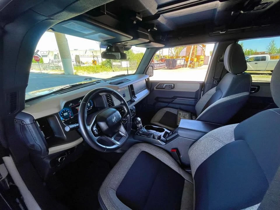 2025 Ford Bronco 6th Gen - Image 14 of 17