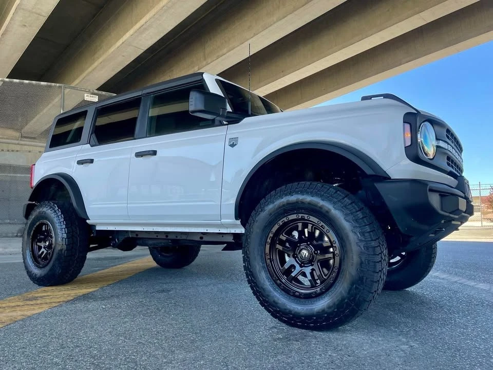 2025 Ford Bronco 6th Gen - Image 7 of 17