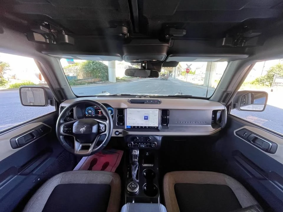 2025 Ford Bronco 6th Gen - Image 10 of 17