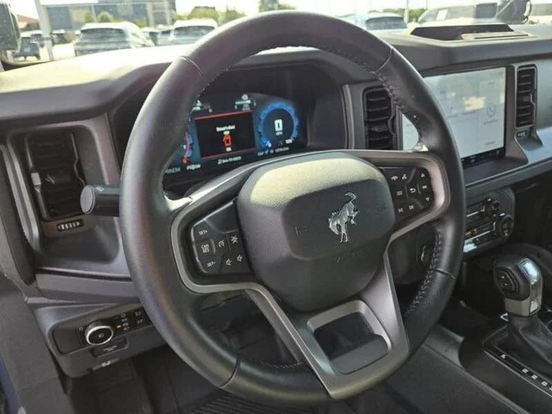 2025 Ford Bronco 6th Gen - Image 13 of 14