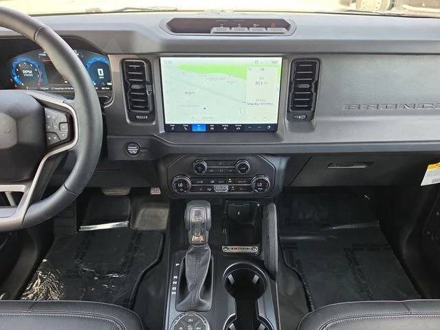 2025 Ford Bronco 6th Gen - Image 9 of 20