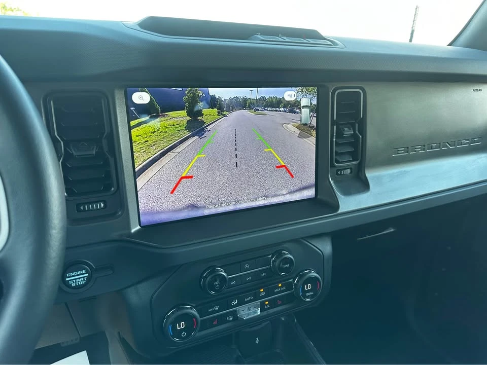 2025 Ford Bronco 6th Gen - Image 15 of 16