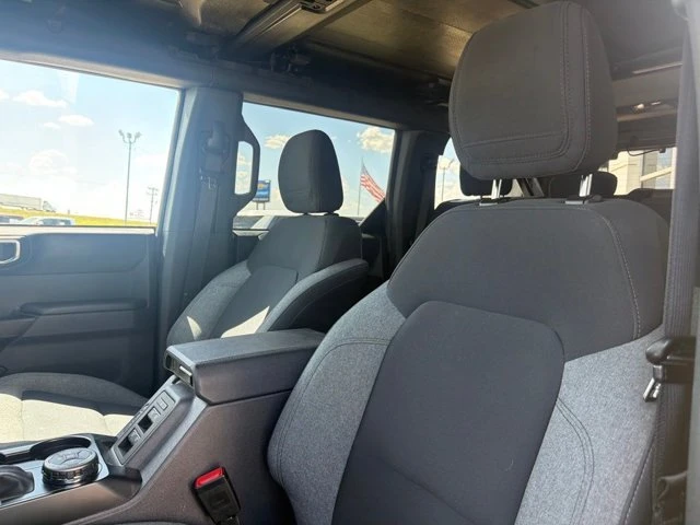 2025 Ford Bronco 6th Gen - Image 11 of 14
