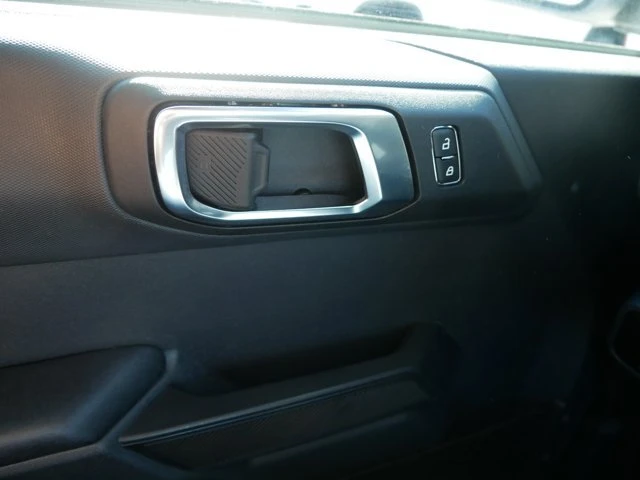 2025 Ford Bronco 6th Gen - Image 18 of 20