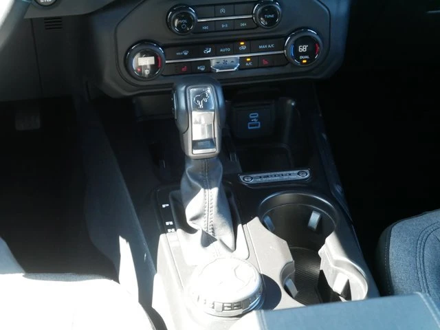 2025 Ford Bronco 6th Gen - Image 16 of 20
