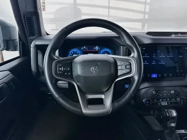 2025 Ford Bronco 6th Gen - Image 10 of 20