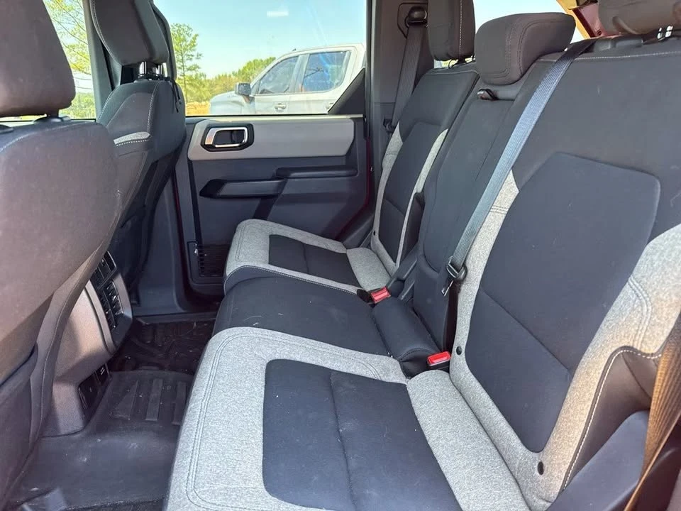 2025 Ford Bronco 6th Gen - Image 9 of 15