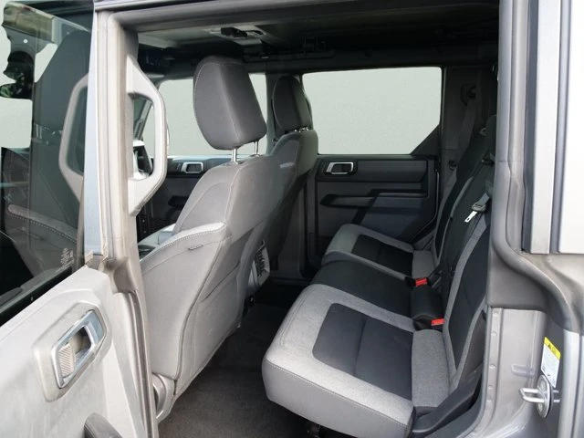 2025 Ford Bronco 6th Gen - Image 14 of 20
