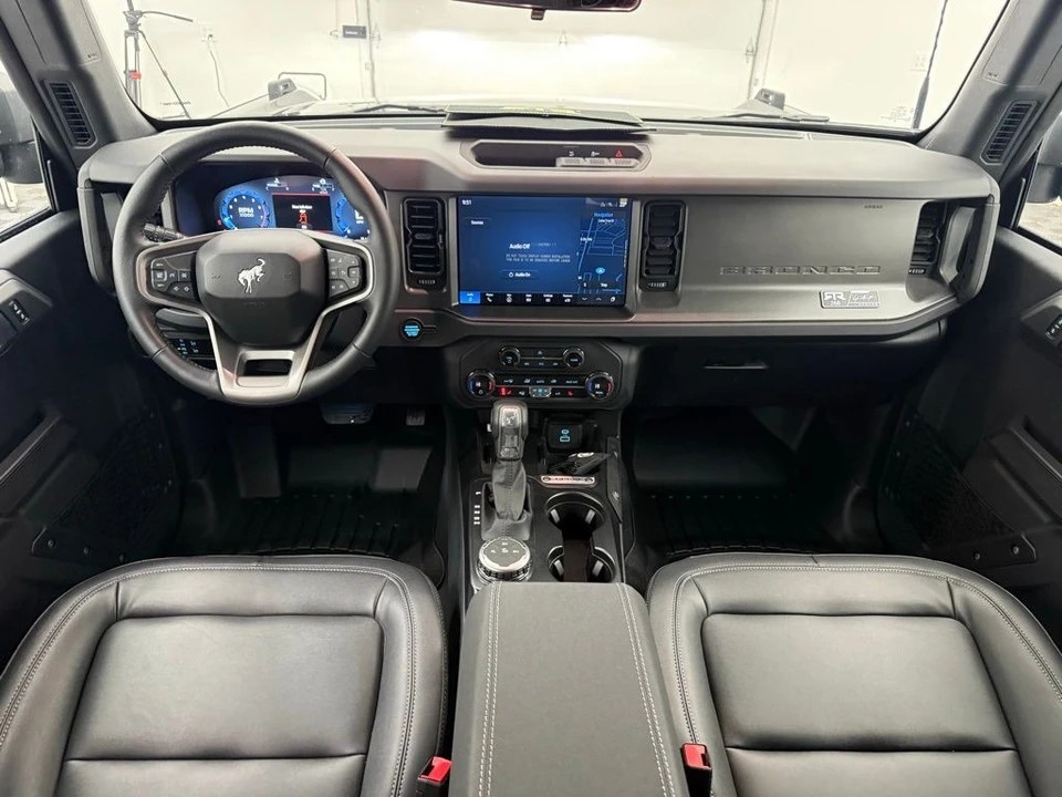 2025 Ford Bronco 6th Gen - Image 2 of 12