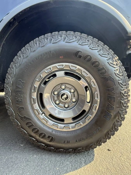 2025 Ford Bronco 6th Gen - Image 12 of 12