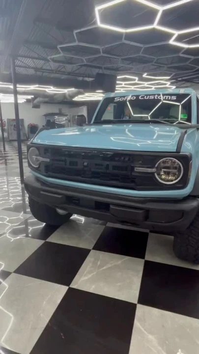 2025 Ford Bronco 6th Gen - Image 10 of 10
