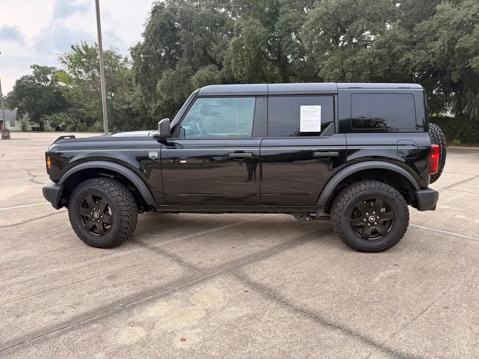 2025 Ford Bronco 6th Gen - Image 3 of 9