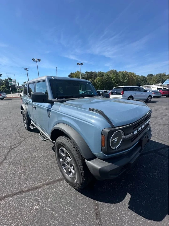 2025 Ford Bronco 6th Gen - Image 12 of 14