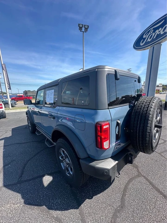 2025 Ford Bronco 6th Gen - Image 8 of 14
