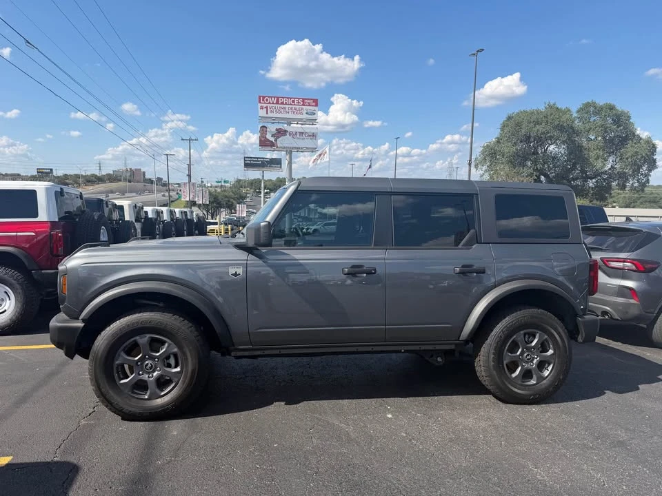 2025 Ford Bronco 6th Gen - Image 3 of 6