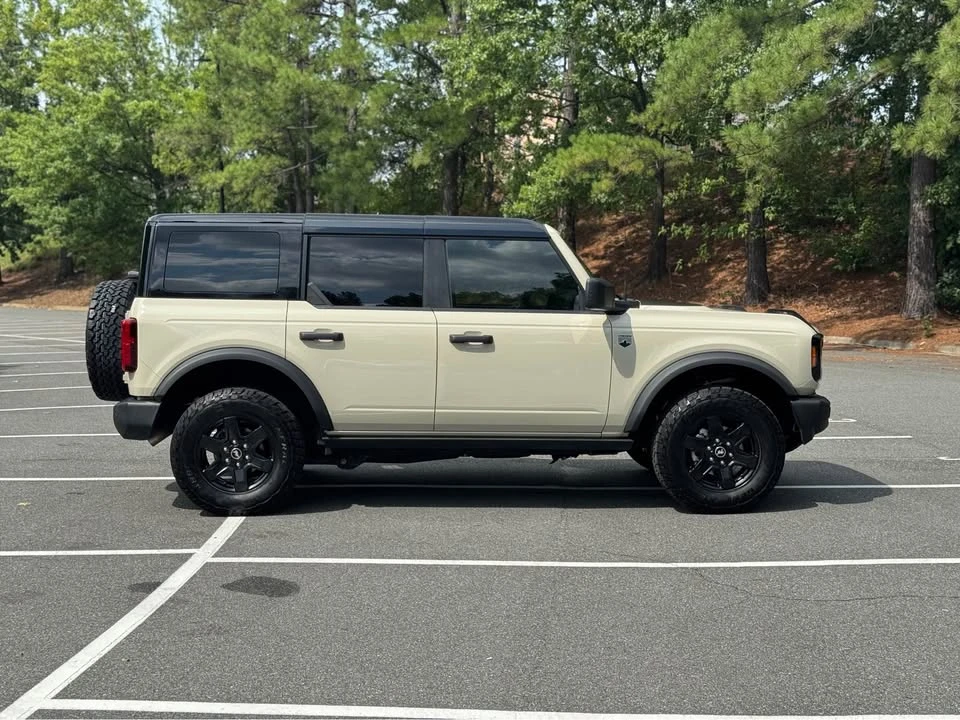 2025 Ford Bronco 6th Gen - Image 8 of 19