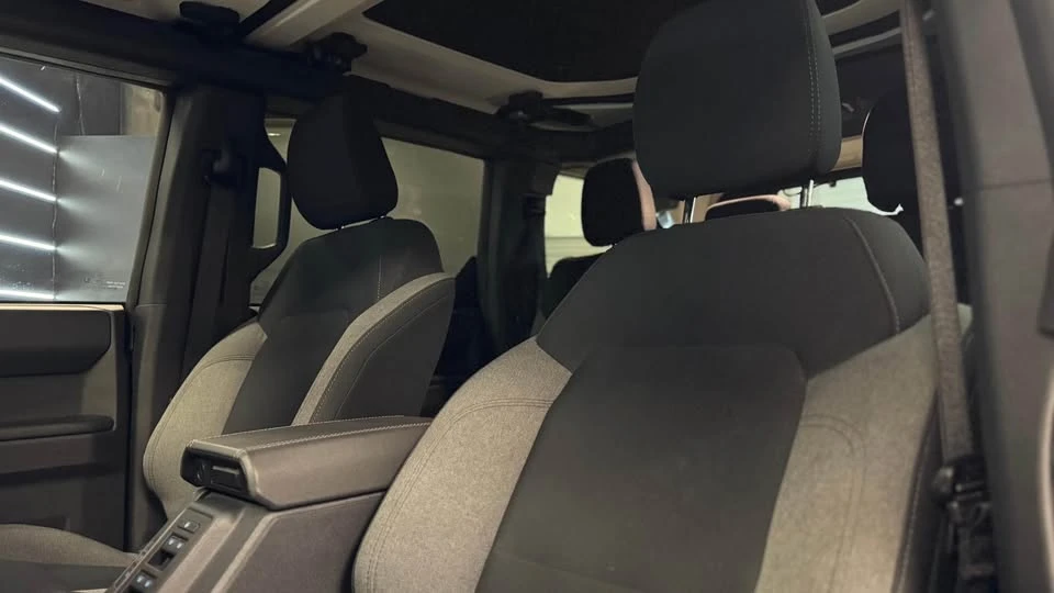 2025 Ford Bronco 6th Gen - Image 10 of 12