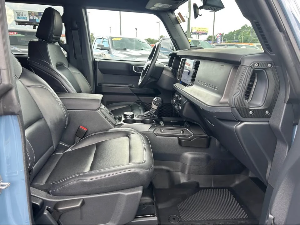 2025 Ford Bronco 6th Gen - Image 9 of 17