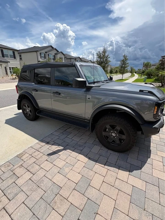 2025 Ford Bronco 6th Gen - Image 6 of 8