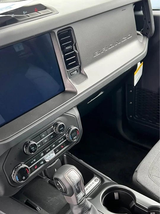 2025 Ford Bronco 6th Gen - Image 5 of 7