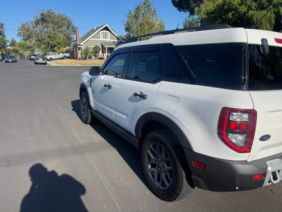 2025 Ford Bronco 6th Gen - Image 4 of 8