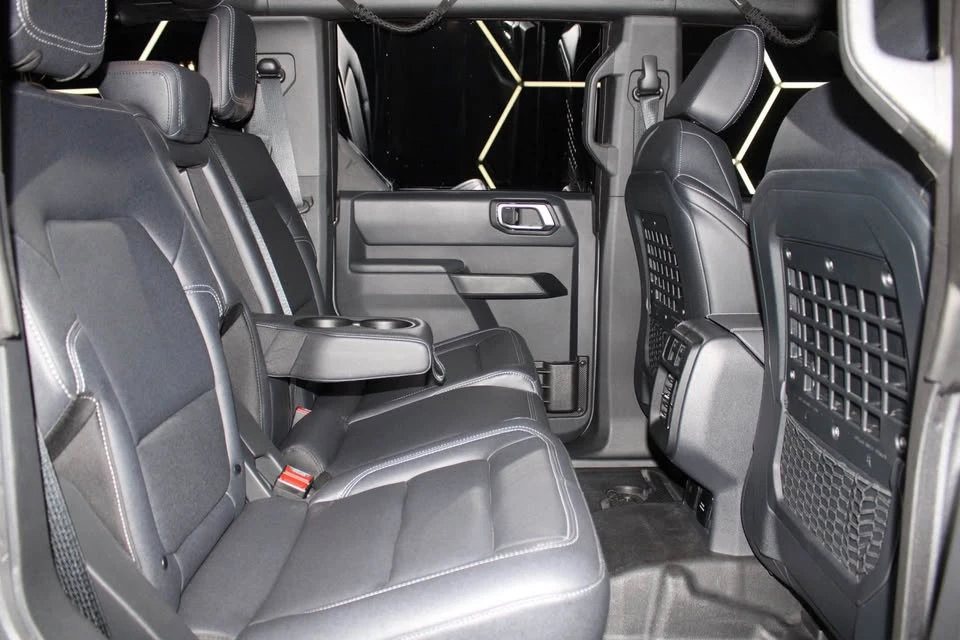 2025 Ford Bronco 6th Gen - Image 14 of 16
