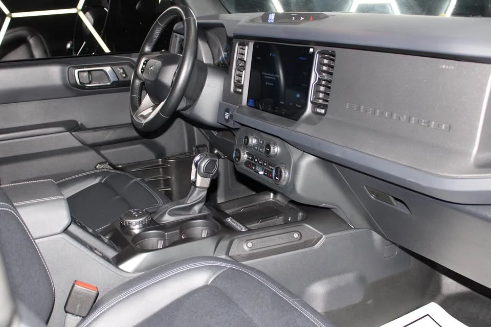 2025 Ford Bronco 6th Gen - Image 12 of 16
