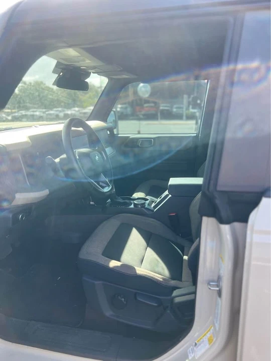 2025 Ford Bronco 6th Gen - Image 5 of 6