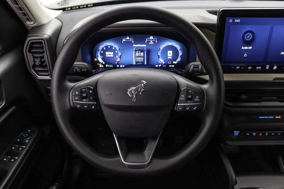 2025 Ford Bronco 6th Gen - Image 18 of 21