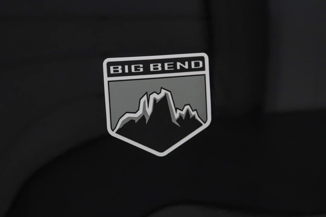 2025 Ford Bronco 6th Gen - Image 13 of 21
