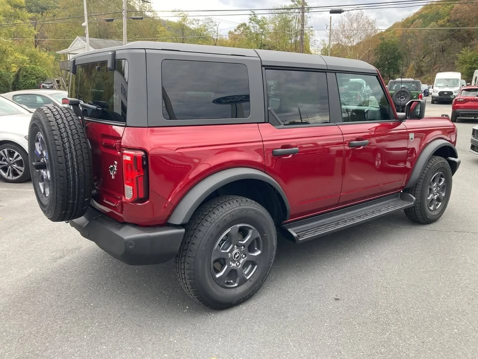 2025 Ford Bronco 6th Gen - Image 4 of 4