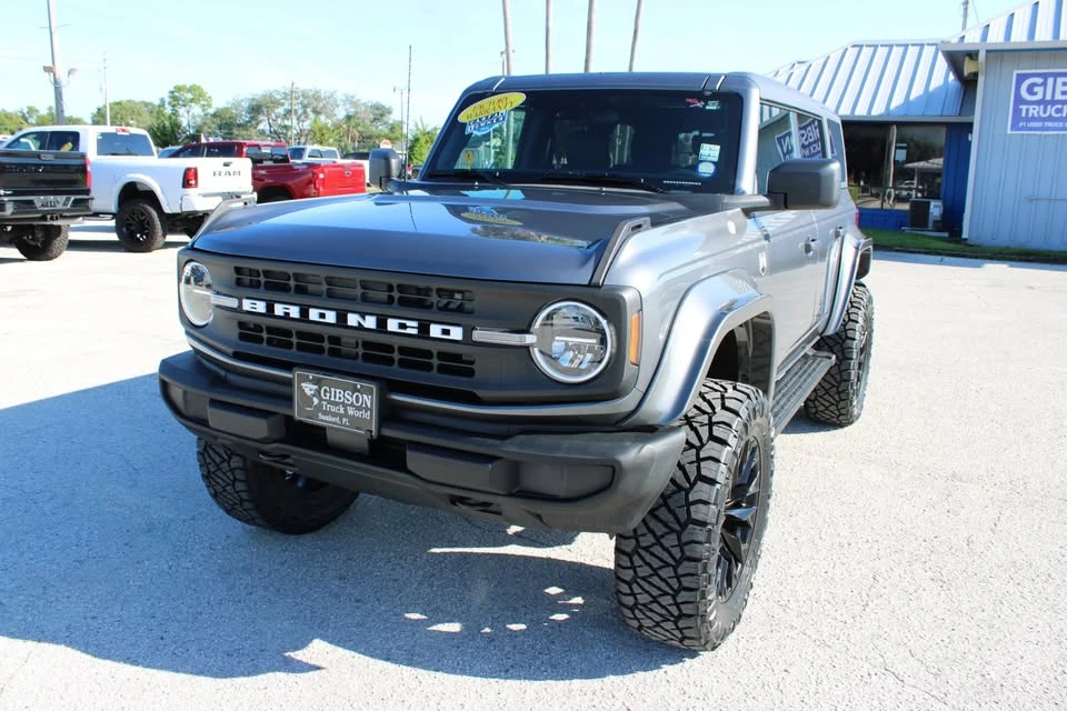 2025 Ford Bronco 6th Gen - Image 3 of 20