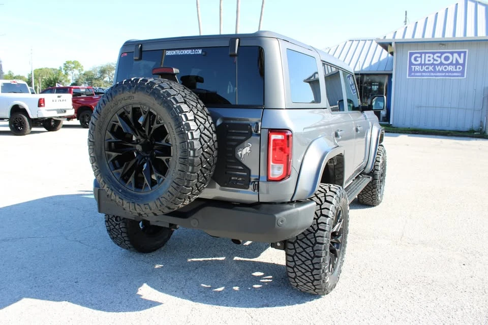 2025 Ford Bronco 6th Gen - Image 10 of 20