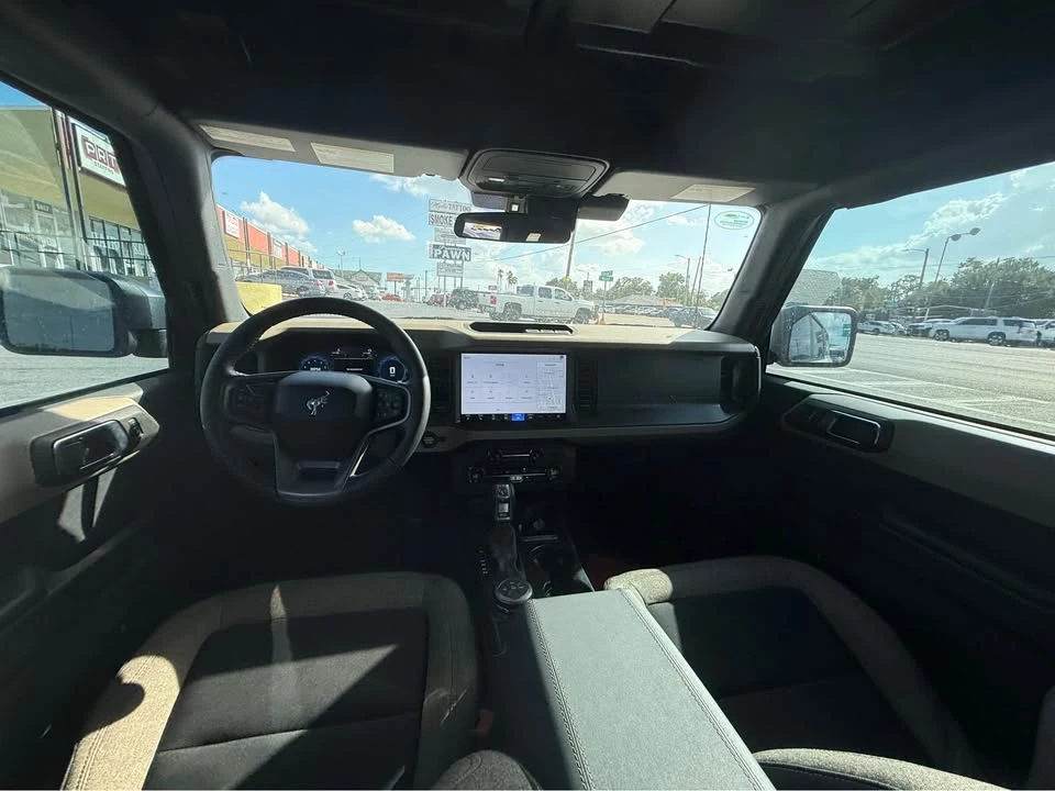 2025 Ford Bronco 6th Gen - Image 6 of 7