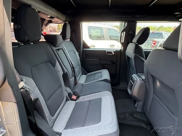 2025 Ford Bronco 6th Gen - Image 17 of 21