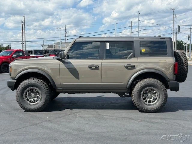 2025 Ford Bronco 6th Gen - Image 2 of 21